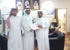 إدارة مكافحة عدوى المنشآت الصحية بصحة جازان تنفذ برنامج تدريبي بمدرسة الخضراء إدارة مكافحة عدوى المنشآت الصحية بصحة جازان تنفذ برنامج تدريبي بمدرسة الخضراء