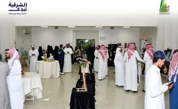 فرع هيئة الصحفيين ومكتب وزارة الرياضة بحفرالباطن ينظمان معرضاً للفن التشكيلي فرع هيئة الصحفيين ومكتب وزارة الرياضة بحفرالباطن ينظمان معرضاً للفن التشكيلي