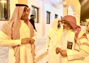 مدير عام هيئة الأمر بالمعروف بالمنطقة الشرقية يقوم بجولة تفقدية لمتابعة سير مشاركة الهيئة بمنفذ البطحاء مدير عام هيئة الأمر بالمعروف بالمنطقة الشرقية يقوم بجولة تفقدية لمتابعة سير مشاركة الهيئة بمنفذ البطحاء