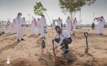 معالي رئيس جامعة حائل يرعى انطلاقة فعاليات (أسبوع البيئة) تحت شعار (نحمي بيئتنا لرفاه مجتمعنا) معالي رئيس جامعة حائل يرعى انطلاقة فعاليات (أسبوع البيئة) تحت شعار (نحمي بيئتنا لرفاه مجتمعنا)