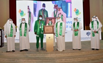 جامعة الإمام عبد الرحمن بن فيصل تحتفي باليوم الوطني بأوبريت وطني ومعرض فني طلابي جامعة الإمام عبد الرحمن بن فيصل تحتفي باليوم الوطني بأوبريت وطني ومعرض فني طلابي