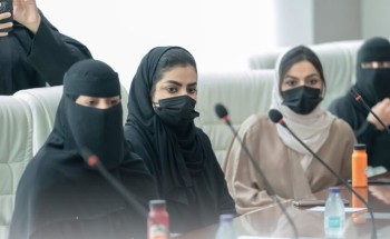 أشادوا بالتحولات التي تشهدها المملكة على مختلف الأصعدة .. وفد من سفارة وقنصلية أمريكا بالمملكة يزور غرفة جازان