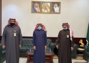 محافظ القريات يلتقي مدير مكتب الضمان الاجتماعي بالمحافظة محافظ القريات يلتقي مدير مكتب الضمان الاجتماعي بالمحافظة
