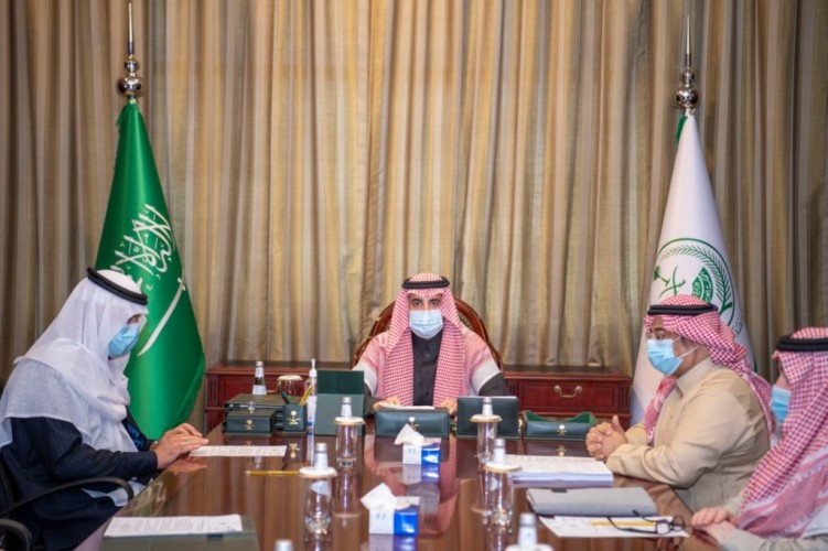 أمير الجوف يؤكد حرص القيادة على تحقيق التنمية الشاملة في جميع مناطق المملكة