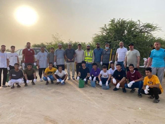 شباب البيئة بين غابة الغاف وبحيرة الأصفر