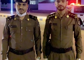 الدوريات الأمنية بـ”الحائط” يباشرون مراقبة الأسواق والميادين والطرق لمنع التجول