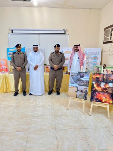 محافظ الريث يدشن معرض مدني الريث تحت شعار “السلامة أولاً”