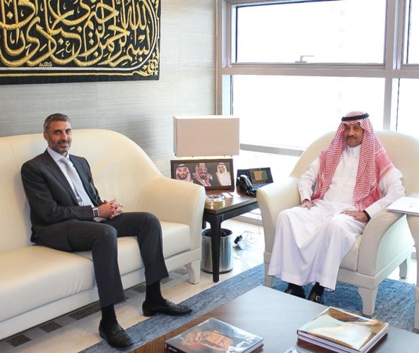 سفير خادم الحرمين بالأردن يلتقي مساعد المشرف العام على مركز الملك سلمان للإغاثة والأعمال الإنسانية
