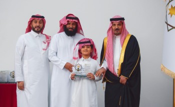 بحضور رسمي واجتماعي.. «جمعية التنمية الأهلية» بمدينة الخطة تحتفي بالمتميزين في جائزة الشيخ عبد الكريم الجبرين بحضور رسمي واجتماعي.. «جمعية التنمية الأهلية» بمدينة الخطة تحتفي بالمتميزين في جائزة الشيخ عبد الكريم الجبرين