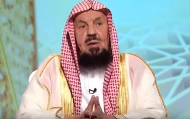 فيديو.. “المنيع”: أغلب ما نراه في منامنا أضغاث أحلام وعلى طلبة العلم الابتعاد عن تفسيره