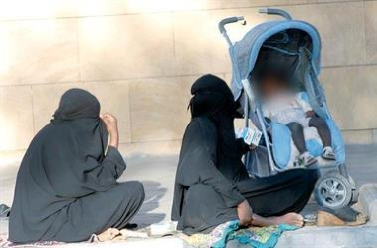 “الأمن العام”: لا تقدم مالاً لمَن يحمل طفلاً من أجل التسول