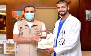 مدير صحة جدة يلتقي الطواقم الطبية و الفنية في مراكز الضيافة الجديدة و يهنأهم بالشهر الكريم