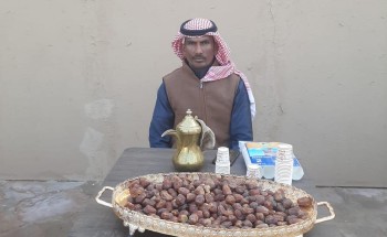 اشتمل السوق على أجنحة للأسر المنتجة .. سوق “لينه” أنشئ عام 1352هـ ويدعم الأسر المنتجة في رفحاء اشتمل السوق على أجنحة للأسر المنتجة .. سوق “لينه” أنشئ عام 1352هـ ويدعم الأسر المنتجة في رفحاء