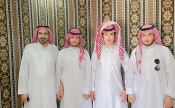 في جو أسري مختصر وبهيج .. أهالي قرية أبو رمث جنوب ”حائل” يقيمون حفل معايدة ويحتفلون بعيد الفطر المبارك في جو أسري مختصر وبهيج .. أهالي قرية أبو رمث جنوب ”حائل” يقيمون حفل معايدة ويحتفلون بعيد الفطر المبارك