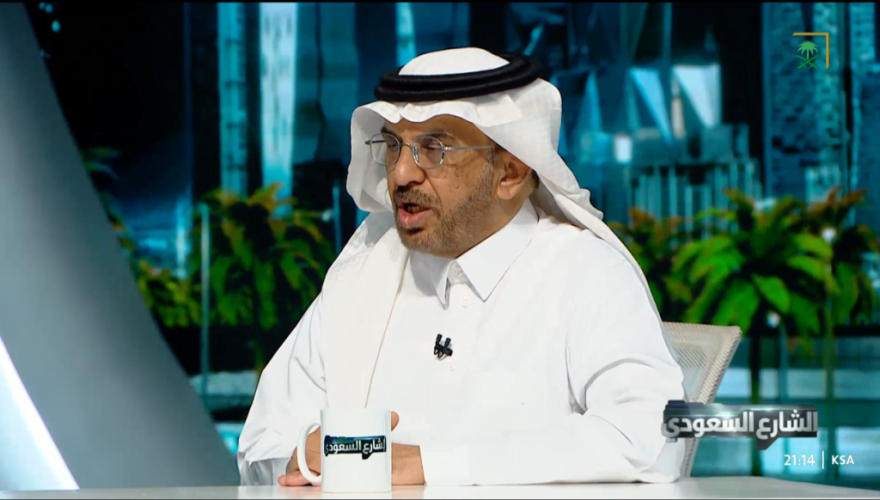 هل يحق للمعلم تكليف الطالب بمهام خارج المنهج؟.. محامٍ يوضح ـ فيديو
