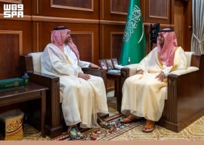 نائب أمير منطقة حائل يستقبل أمير الفوج السادس عشر بوزارة الحرس الوطني نائب أمير منطقة حائل يستقبل أمير الفوج السادس عشر بوزارة الحرس الوطني