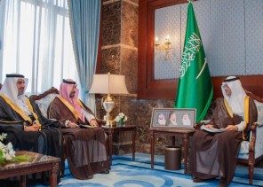 سمو محافظ الأحساء يستقبل مدير شؤون الإسكان بالمنطقة الشرقية سمو محافظ الأحساء يستقبل مدير شؤون الإسكان بالمنطقة الشرقية