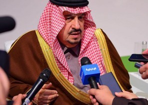 أمير الرياض: لا مجال لمفسد في هذه البلاد .. ومن زلت به القدم سيكون هناك من يقومه أمير الرياض: لا مجال لمفسد في هذه البلاد .. ومن زلت به القدم سيكون هناك من يقومه