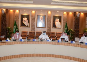 أمين الشرقية يناقش دعم نظام الرقابة الداخلية والتعريف بمنهجية التقييم مع لجنة حماية النزاهة بوزارة الشؤون البلدية والقروية والإسكان أمين الشرقية يناقش دعم نظام الرقابة الداخلية والتعريف بمنهجية التقييم مع لجنة حماية النزاهة بوزارة الشؤون البلدية والقروية والإسكان