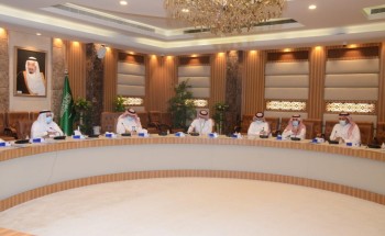 أمين الشرقية يستعرض الانجازات والخطط المستقبلية لحملة النظافة ” شيل كيستك ونظف ديرتك ” تحت عنوان ” اجازة نظيفة “