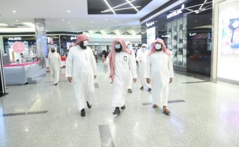 وكيل الشؤون الميدانية والقضايا بالرئاسة العامة لهيئة الأمر بالمعروف يقف ميدانياً على تنفيذ حملة (الصلاة نور) بالرياض وكيل الشؤون الميدانية والقضايا بالرئاسة العامة لهيئة الأمر بالمعروف يقف ميدانياً على تنفيذ حملة (الصلاة نور) بالرياض