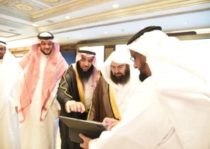 السديس يدشّن مبادرة «الاصطفاء في تعظيم مسجد المصطفى» لتعزيز آداب زيارة المسجد النبوي في موسم الحج السديس يدشّن مبادرة «الاصطفاء في تعظيم مسجد المصطفى» لتعزيز آداب زيارة المسجد النبوي في موسم الحج
