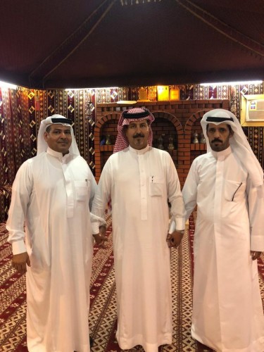 في ليلة من ليالي الكرم .. العمدة “عبدالله بن دحيم أبن هون ” يستضيف مدير قناة العساس “حمود بن مصلاب” في المدينة المنورة