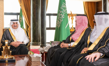 «أمير منطقة تبوك» يستقبل نائب رئيس مجلس إدارة الجمعيات التعاونية… ويؤكد دعم القطاع لتحقيق مستهدفات رؤية 2030