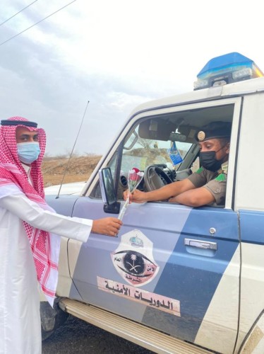 نشاط الخشل والراحة يقدمان عدة مبادرات في عيد الاضحى