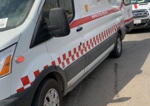 الفرق الإسعافية تنقل 15 حالة إصابة في حادث إنقلاب حافلة جنوب الرياض