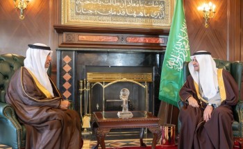 أمير منطقة تبوك يستقبل وزير البلديات والإسكان ويستعرضان المشاريع البلدية والإسكانية في المنطقة .. أمير منطقة تبوك يستقبل وزير البلديات والإسكان ويستعرضان المشاريع البلدية والإسكانية في المنطقة ..