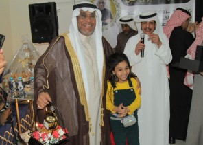 في ليلة “مسيرتك أبو رياض” .. عائلة “المبارك” تحتفي بـ”محمد بن إبراهيم المبارك”
