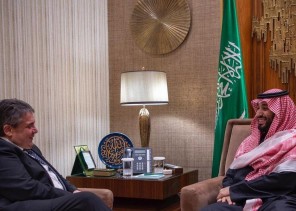 ولي العهد يلتقي وزير الخارجية الألماني السابق ولي العهد يلتقي وزير الخارجية الألماني السابق