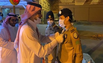 بحضور “بن حصين” التنمية الأهلية بالحبيل تهدي أبطال الصحة والشرطة أوسمة “أبطال كوفيد 19” بحضور “بن حصين” التنمية الأهلية بالحبيل تهدي أبطال الصحة والشرطة أوسمة “أبطال كوفيد 19”