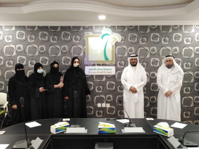 جمعية مراكز الأحياء بمكة المكرمة تستقبل وفد من الأسر المنتجة برئاسة أم الحرفيات والمستشار الإعلامي