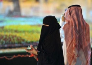 “تدور مشاكل” و”لا عمري فتشت” و”التفتيش سبب طلاقي”.. شاهد الردود على سؤال حول تفتيش جوال الزوج “تدور مشاكل” و”لا عمري فتشت” و”التفتيش سبب طلاقي”.. شاهد الردود على سؤال حول تفتيش جوال الزوج