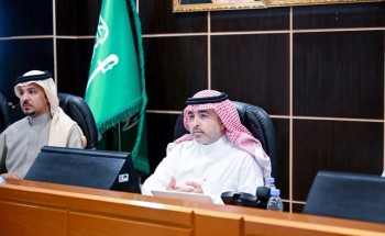 “‏العوفي” يعقد اجتماعا مع رؤساء البلديات لمتابعة خطة العمل في رمضان