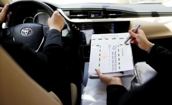 سماسرة يزعمون إصدار رخص القيادة دون حضور.. ورئيس لجنة بالمرور: جريمة تعاقب عليها الأنظمة سماسرة يزعمون إصدار رخص القيادة دون حضور.. ورئيس لجنة بالمرور: جريمة تعاقب عليها الأنظمة