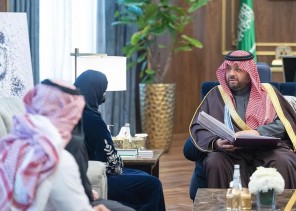 سمو أمير الحدود الشمالية يتسلم التقرير السنوي عن أعمال جمعية لياقة الرياضية