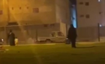 شاهد: متهور يفحط بسيارته في أماكن مأهولة بالمتنزهين في حفر الباطن شاهد: متهور يفحط بسيارته في أماكن مأهولة بالمتنزهين في حفر الباطن