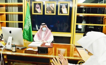 أمير منطقة حائل يطلع على تقرير الأعمال الاحترازية والعلاجية خلال جائحة كورونا