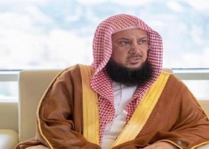 بالفيديو: السليمان يوضح الحالات التي يجوز فيها للمسلم الصلاة إلى غير جهة القبلة بالفيديو: السليمان يوضح الحالات التي يجوز فيها للمسلم الصلاة إلى غير جهة القبلة