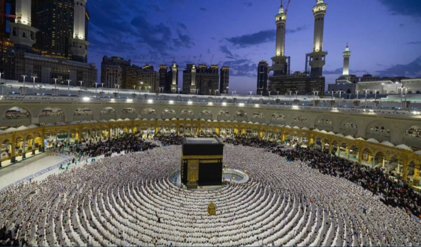 «الحج والعمرة» تدعو إلى المحافظة على نظافة الحرمين وصون مرافقهما
