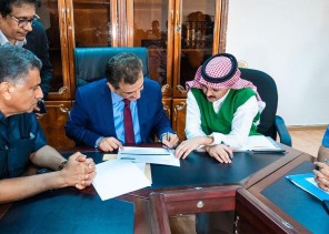 البرنامج السعودي لتنمية وإعمار اليمن ينسق مع محافظ عدن لإطلاق حزمة مشاريع تنموية جديدة البرنامج السعودي لتنمية وإعمار اليمن ينسق مع محافظ عدن لإطلاق حزمة مشاريع تنموية جديدة