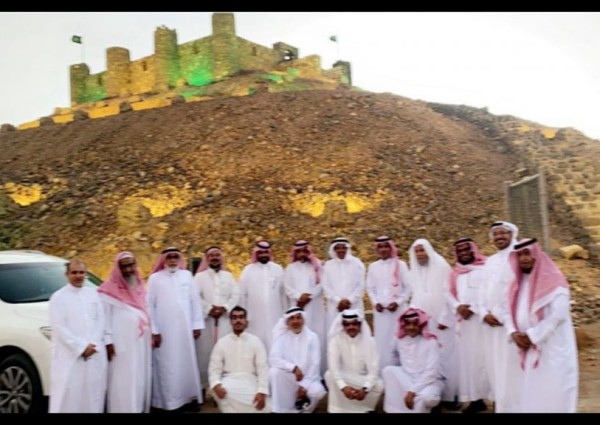 مؤرخون وباحثون يزورون عسفان ويوثقون تأريخه مؤرخون وباحثون يزورون عسفان ويوثقون تأريخه