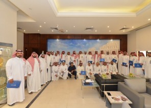 أمانة الشرقية تقيم برنامج تدريبي متخصص في التميز التخطيطي والتنفيذي لمنسوبيها أمانة الشرقية تقيم برنامج تدريبي متخصص في التميز التخطيطي والتنفيذي لمنسوبيها