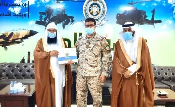 مدير عام فرع الرئاسة العامة لهيئة الأمر بالمعروف بمنطقة نجران يلتقي بقائد قوة نجران مدير عام فرع الرئاسة العامة لهيئة الأمر بالمعروف بمنطقة نجران يلتقي بقائد قوة نجران