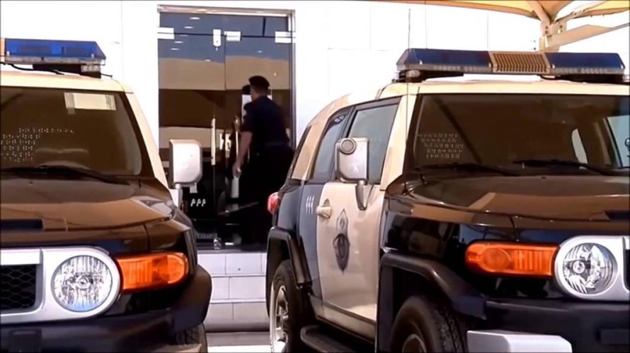 الإطاحة بــ 6 أشخاص تورطوا في سرقة مكيفات المساجد والمنازل بالقصيم