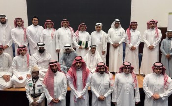 «السعيدي» يكشف أهمية الإعداد والتدريب للمقابلات الإعلامية.. ويوضح السمات الشخصية الناجحة للمتحدث الإعلامي «السعيدي» يكشف أهمية الإعداد والتدريب للمقابلات الإعلامية.. ويوضح السمات الشخصية الناجحة للمتحدث الإعلامي