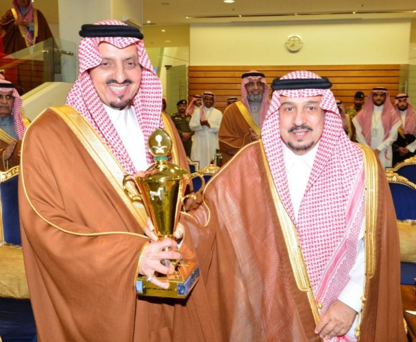 نيابة عن خادم الحرمين الشريفين .. أمير الرياض يرعى حفل السباق السنوي على كأس الأمير محمد بن سعود الكبير ” كأس الوفاء”